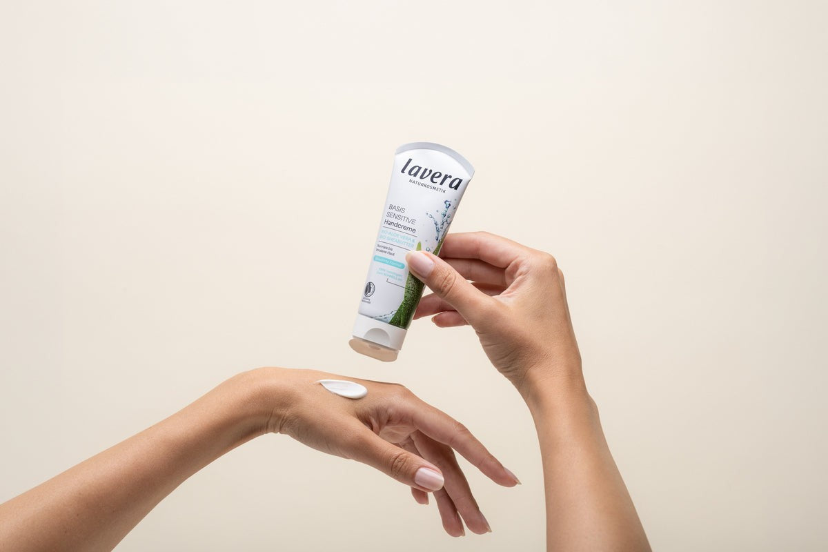 Crème Mains Basis Sensitiv - 75 ml - Lavera